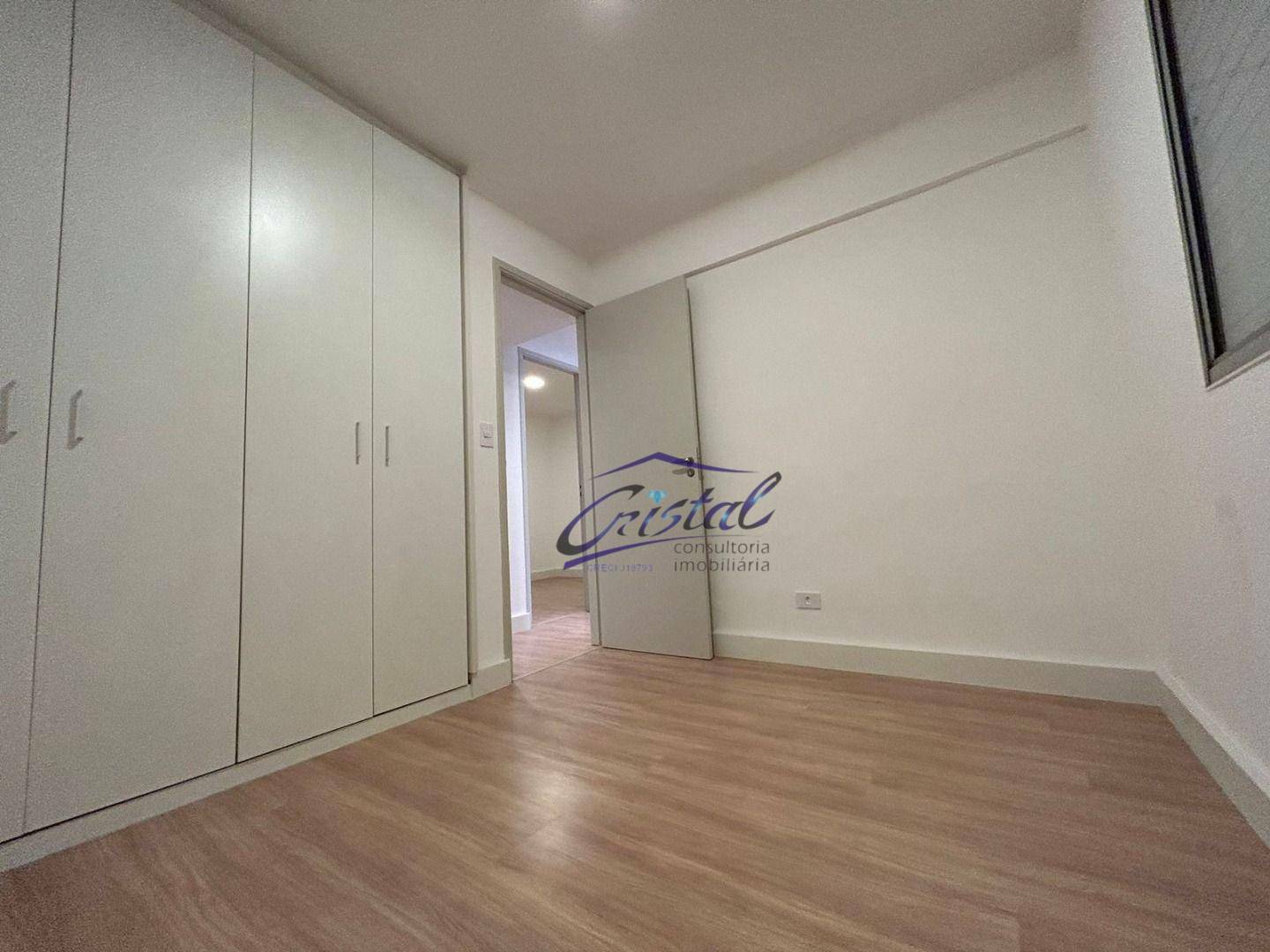 Apartamento à venda com 3 quartos, 70m² - Foto 12