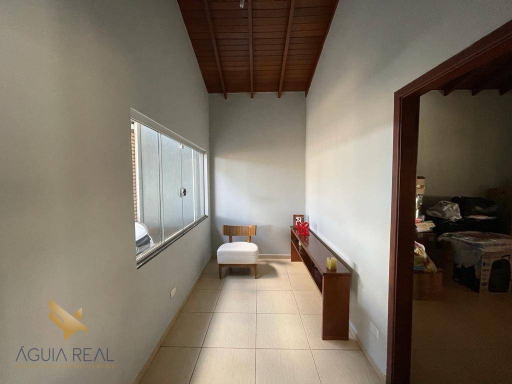 Sobrado à venda com 4 quartos, 254m² - Foto 8