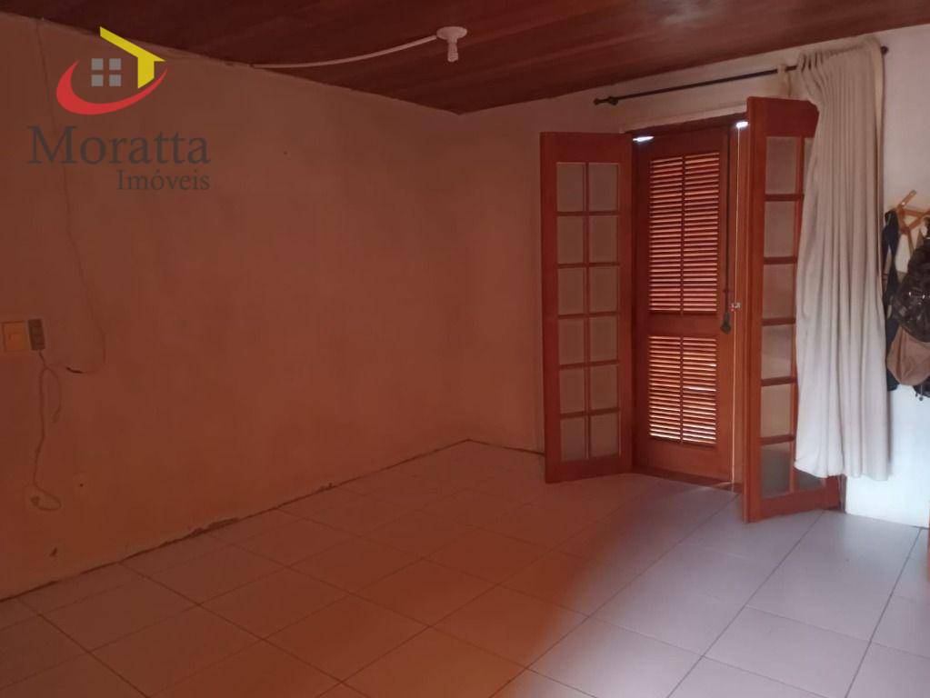 Sobrado à venda com 3 quartos, 1m² - Foto 2