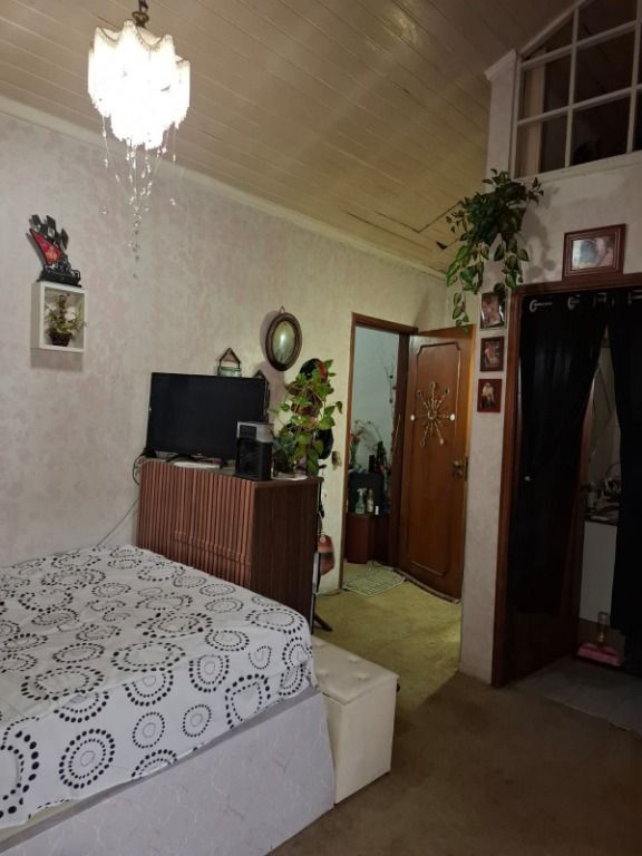 Casa à venda com 4 quartos, 350m² - Foto 38