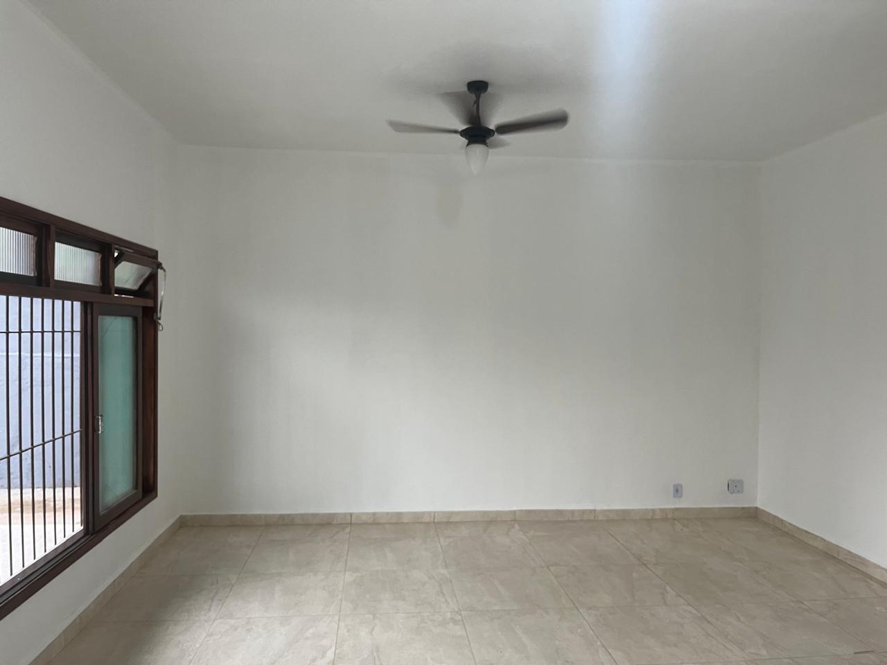 Casa à venda com 3 quartos, 208m² - Foto 12