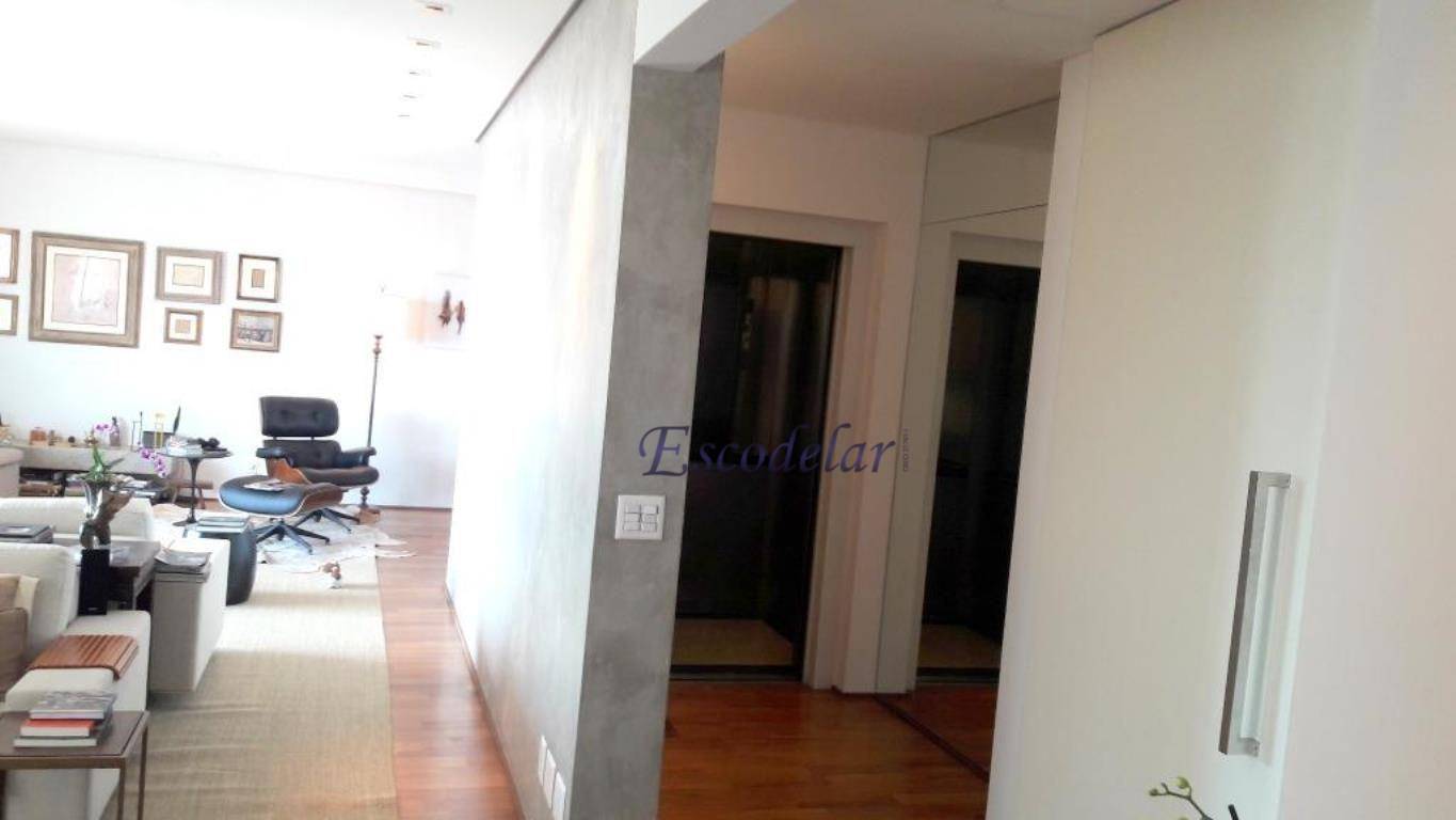 Apartamento à venda com 4 quartos, 193m² - Foto 7