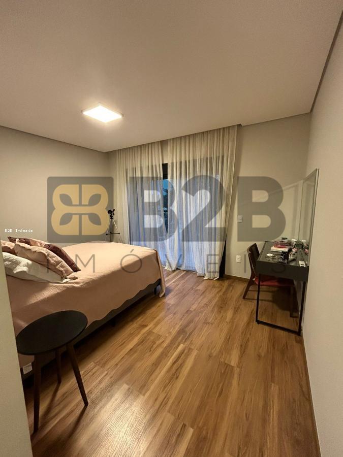 Casa de Condomínio à venda com 3 quartos, 300m² - Foto 19