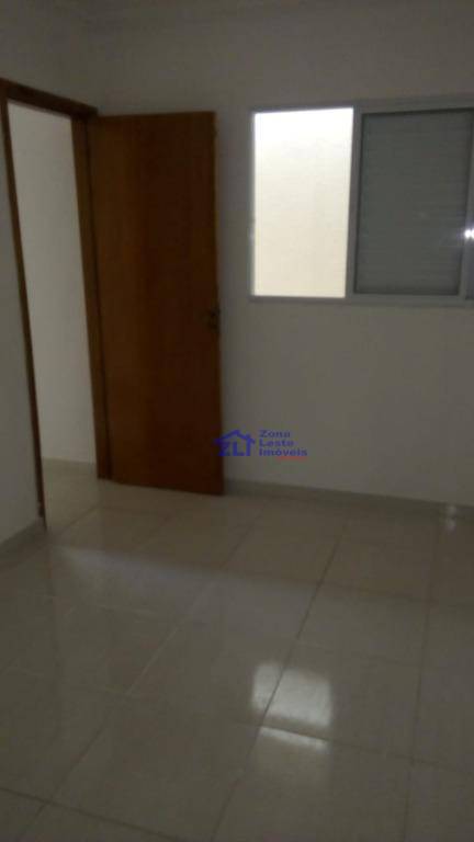 Apartamento para alugar com 1 quarto, 60m² - Foto 12