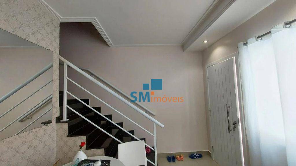 Sobrado à venda com 2 quartos, 70m² - Foto 3