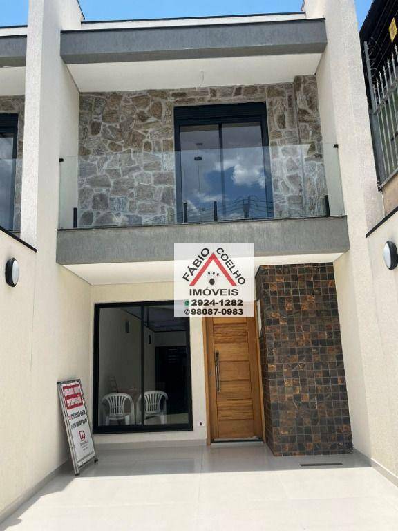 Sobrado à venda com 3 quartos, 150m² - Foto 1