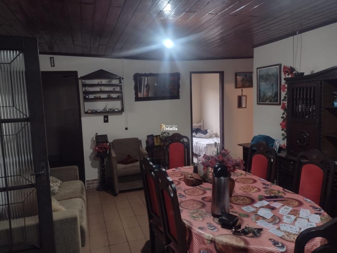 Casa à venda com 3 quartos, 90m² - Foto 8