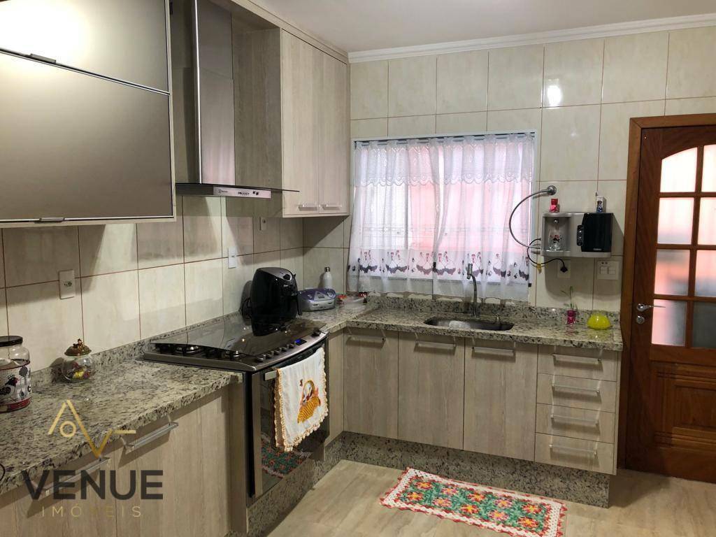 Sobrado à venda com 3 quartos, 180m² - Foto 6