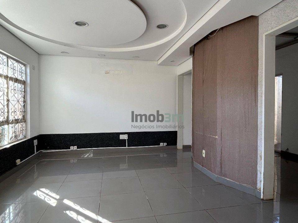 Casa, 3 quartos, 250 m² - Foto 3