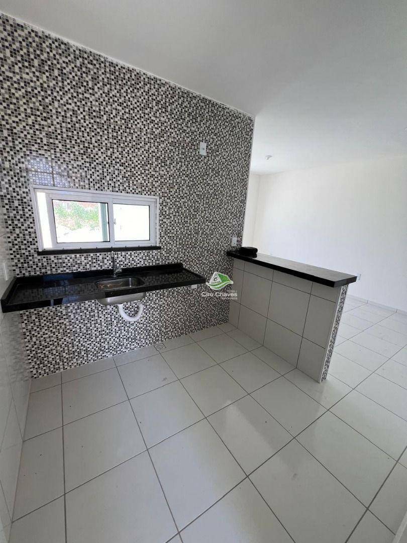 Casa à venda com 3 quartos, 85m² - Foto 4