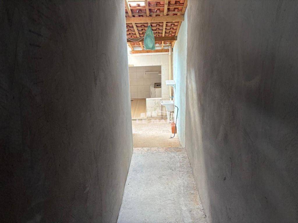 Casa, 1 quarto, 85 m² - Foto 3