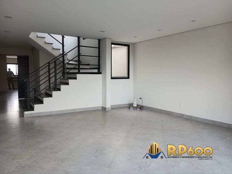 Sobrado à venda com 3 quartos, 270m² - Foto 12