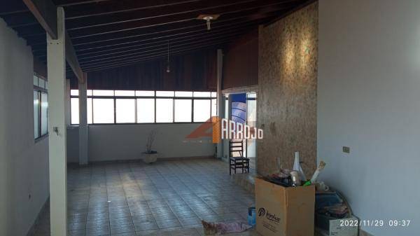 Sobrado à venda com 4 quartos, 300m² - Foto 24