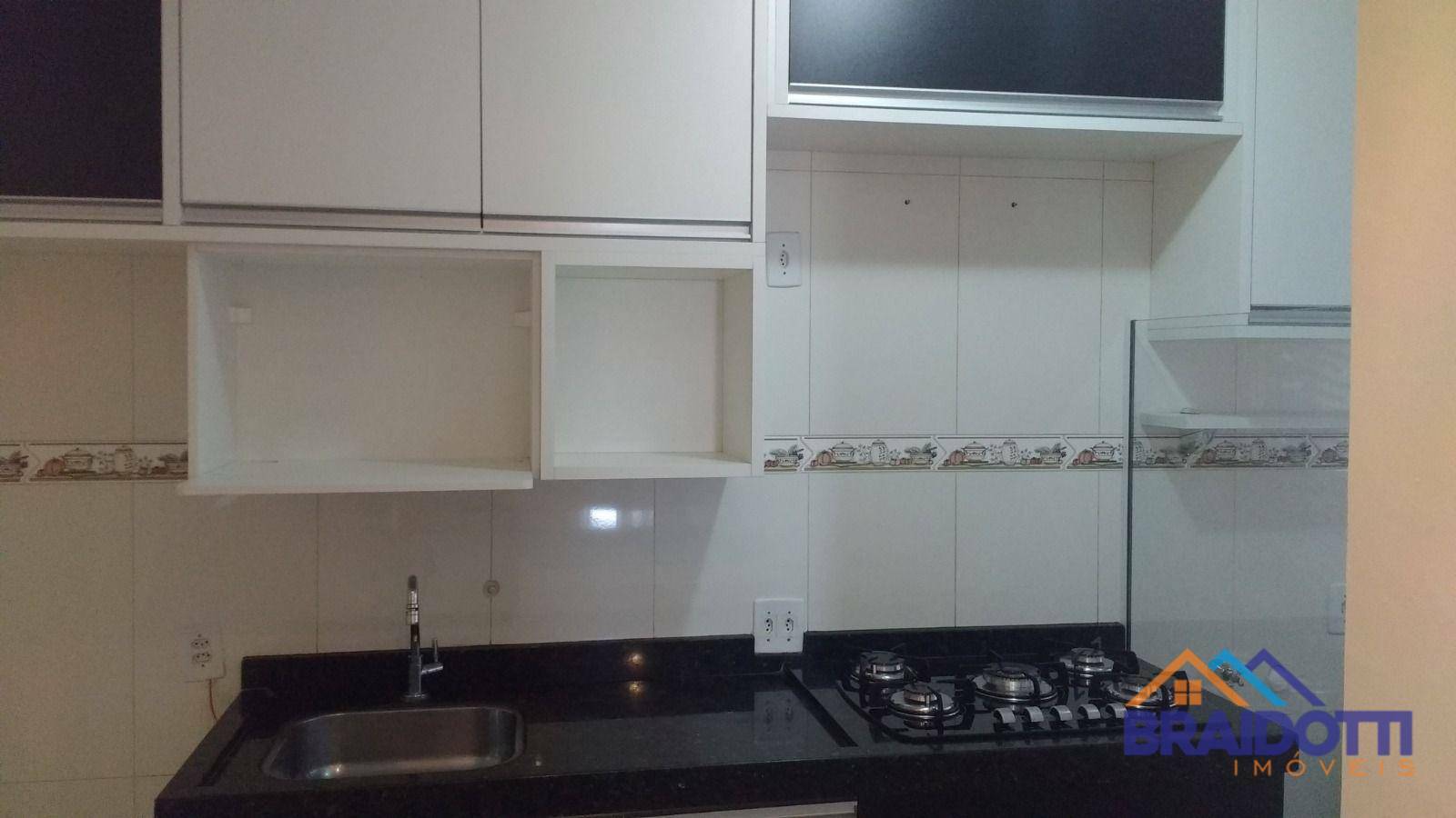 Apartamento à venda com 3 quartos, 64m² - Foto 2