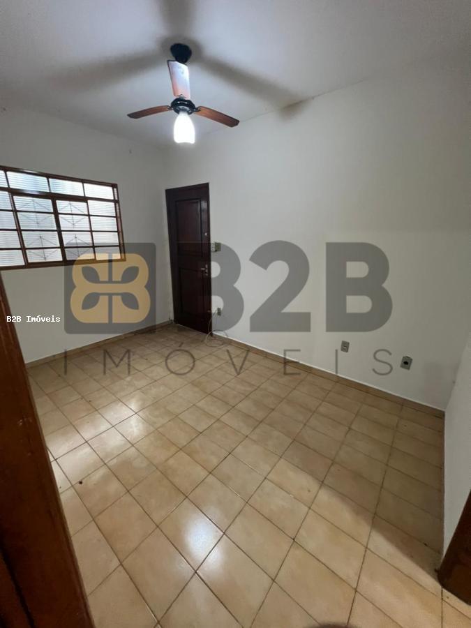 Casa à venda com 3 quartos, 120m² - Foto 7