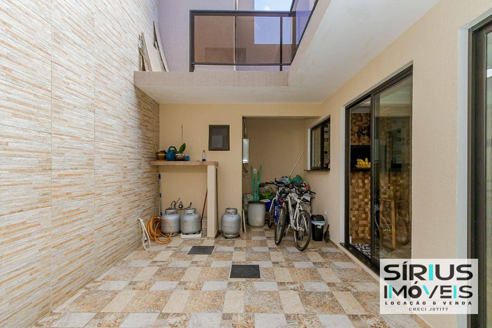 Casa à venda com 4 quartos, 230m² - Foto 24