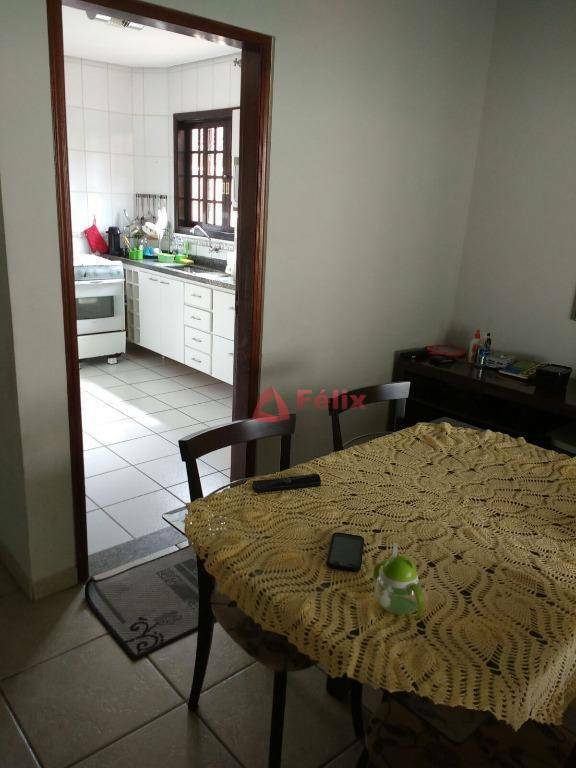 Sobrado à venda com 3 quartos, 170m² - Foto 9