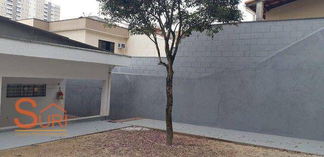 Casa à venda com 4 quartos, 352m² - Foto 2