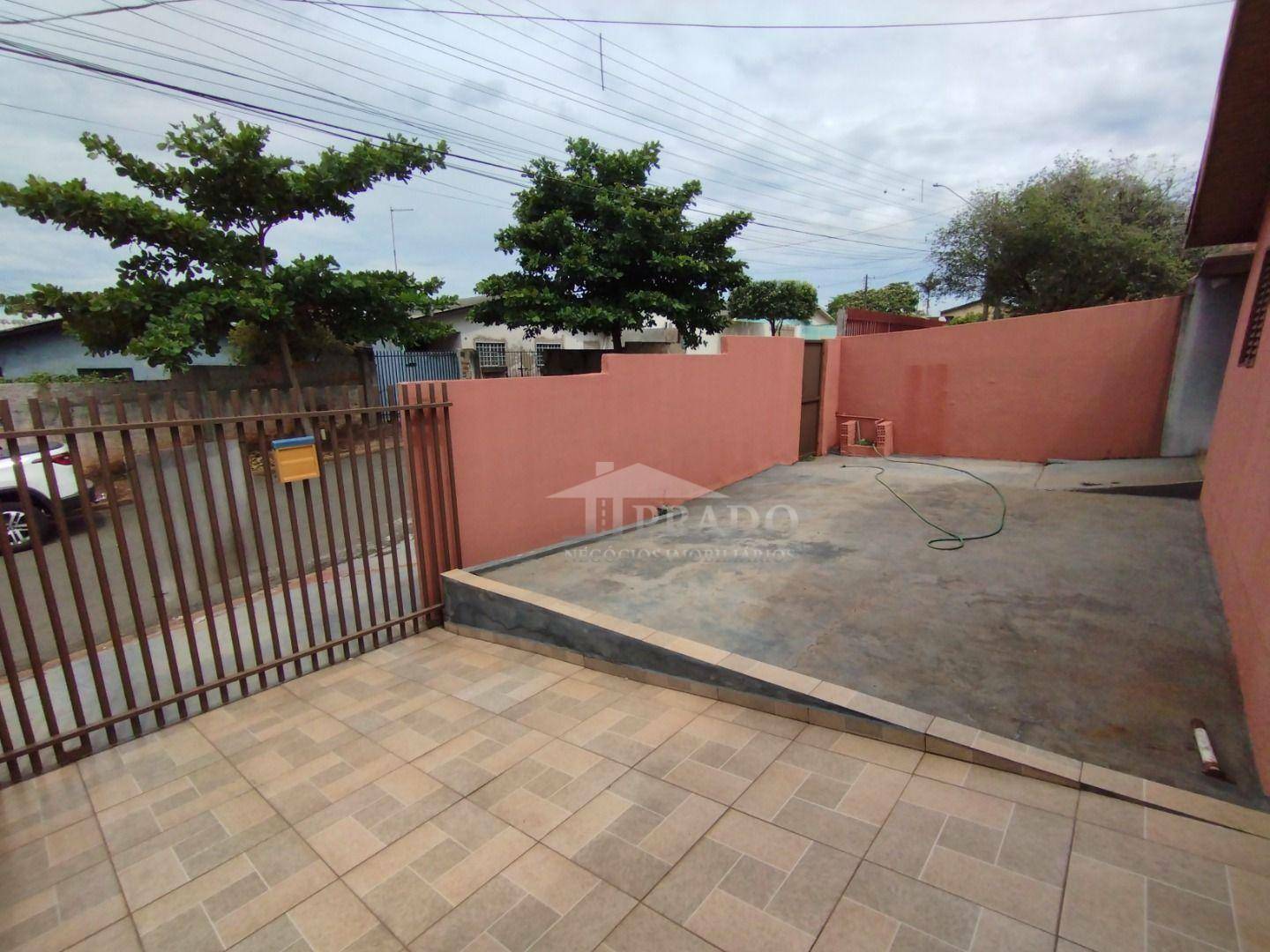 Casa à venda com 3 quartos, 99m² - Foto 3