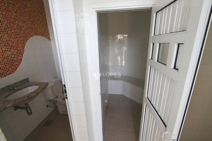 Casa de Condomínio à venda com 3 quartos, 303m² - Foto 24