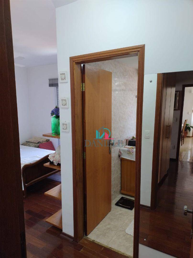 Apartamento à venda com 4 quartos, 128m² - Foto 21