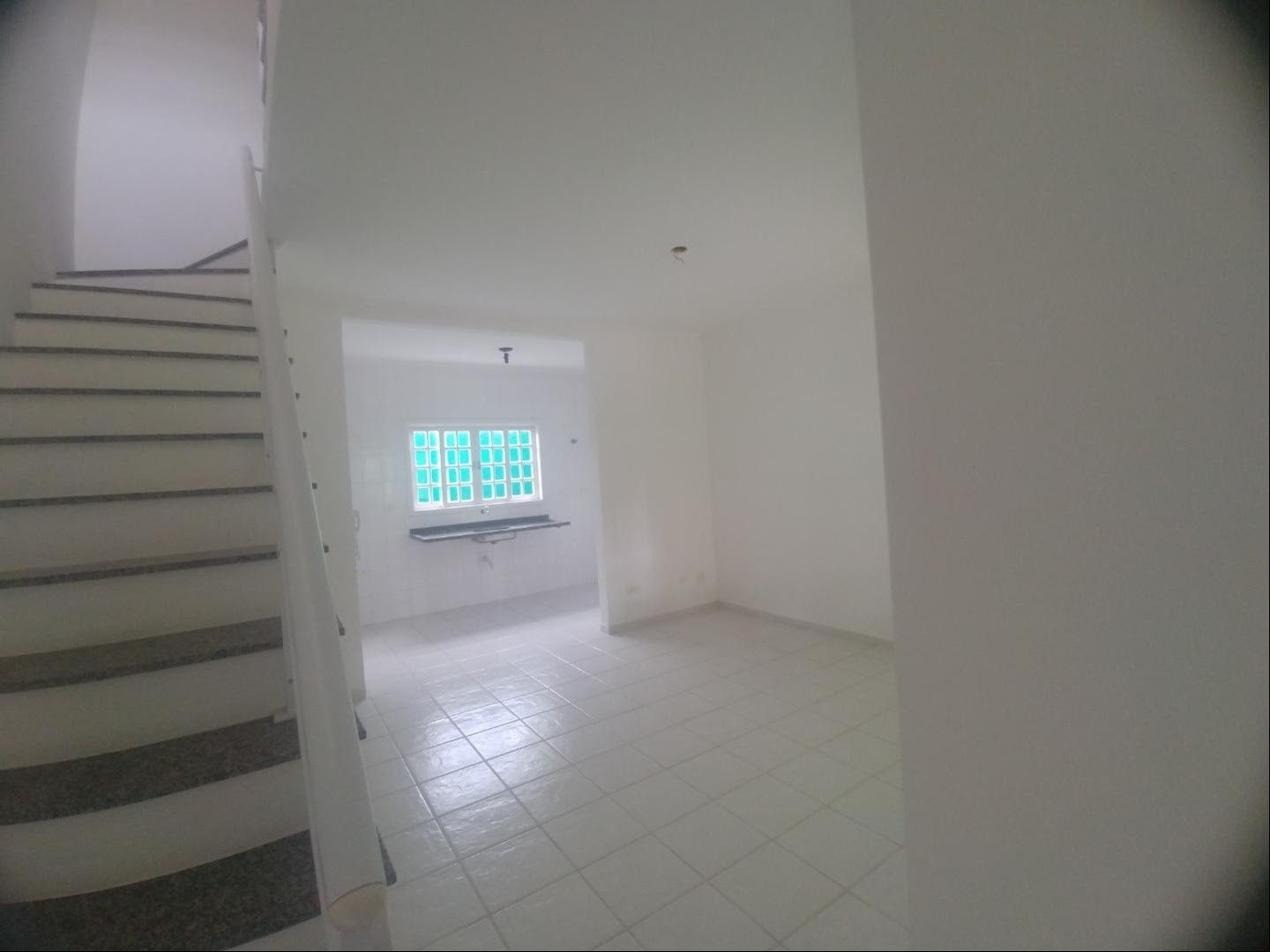 Sobrado à venda com 2 quartos, 82m² - Foto 11