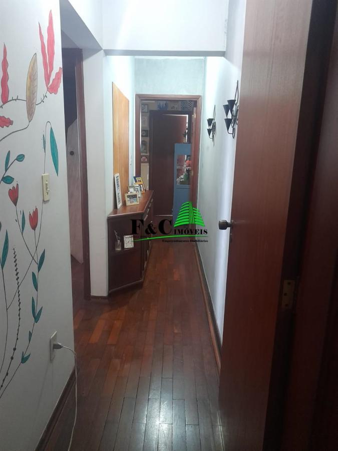 Apartamento à venda com 3 quartos, 129m² - Foto 7