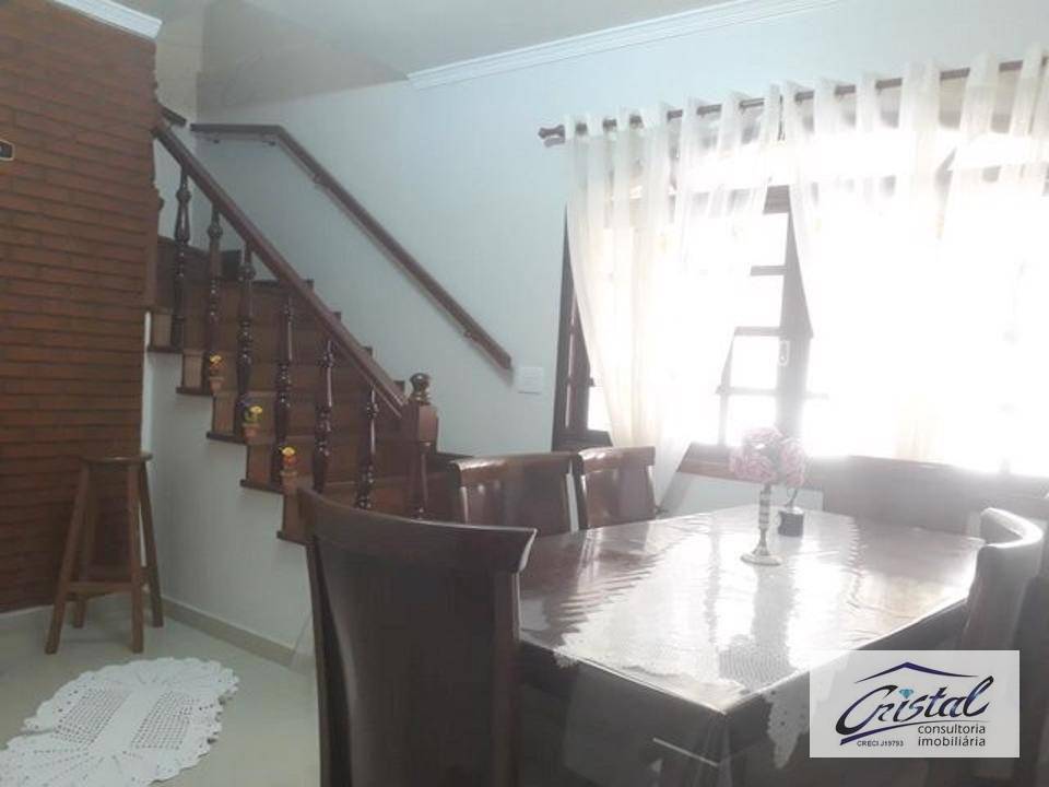 Casa à venda com 3 quartos, 186m² - Foto 3