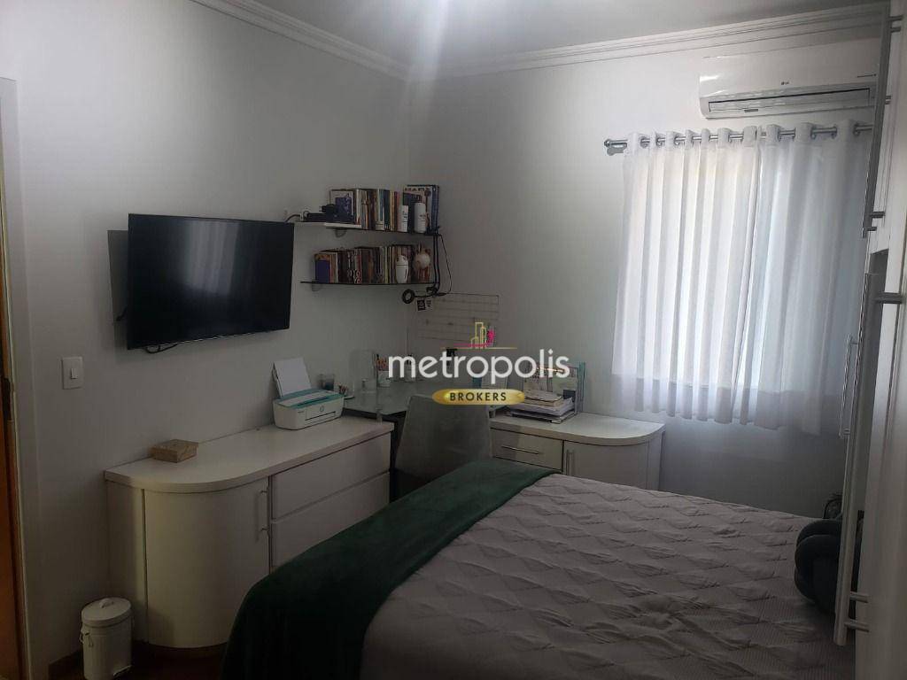 Sobrado à venda com 3 quartos, 219m² - Foto 16