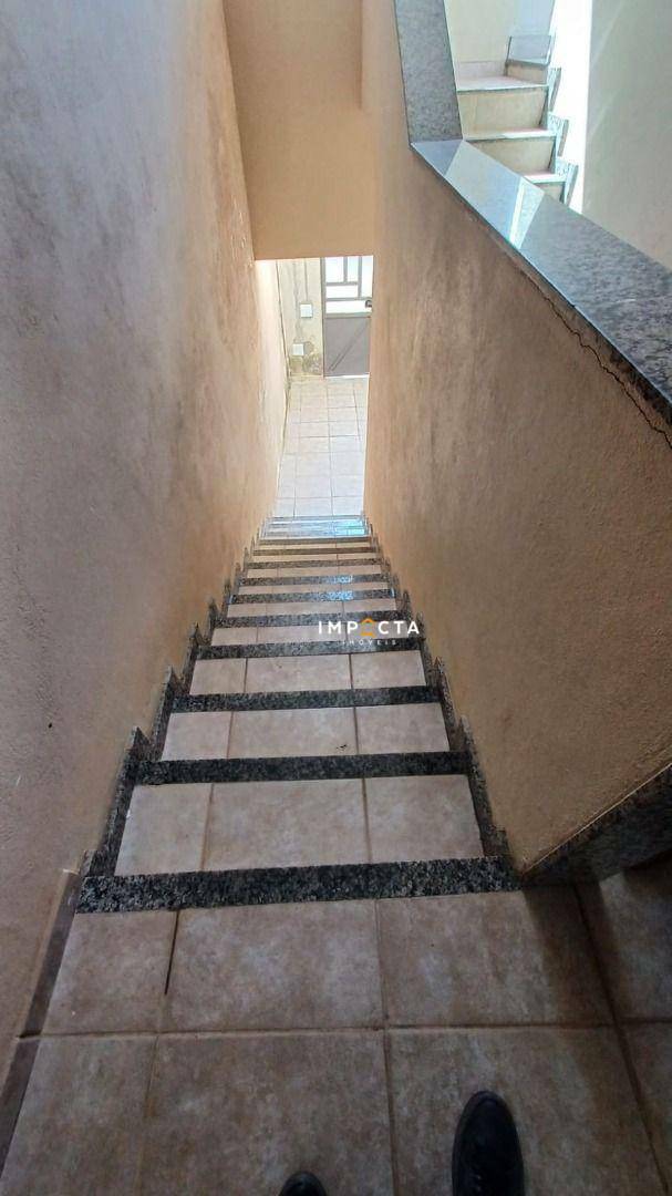 Casa à venda com 3 quartos, 197m² - Foto 19