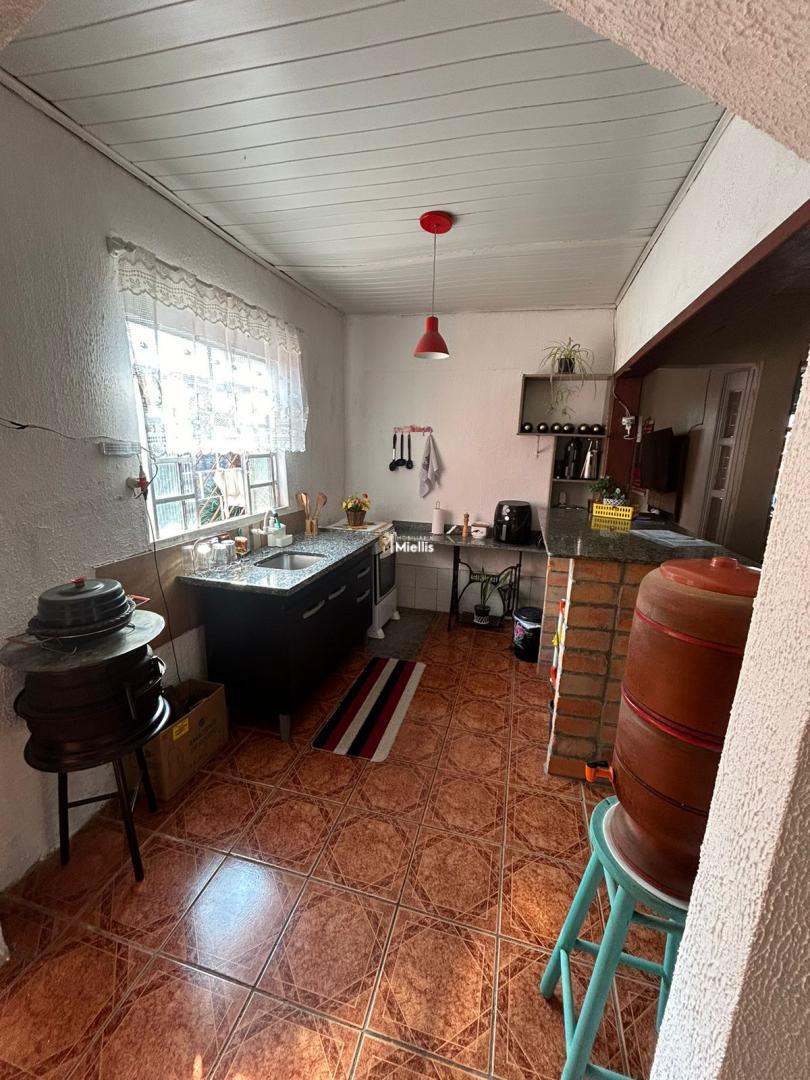 Casa à venda com 2 quartos, 80m² - Foto 10