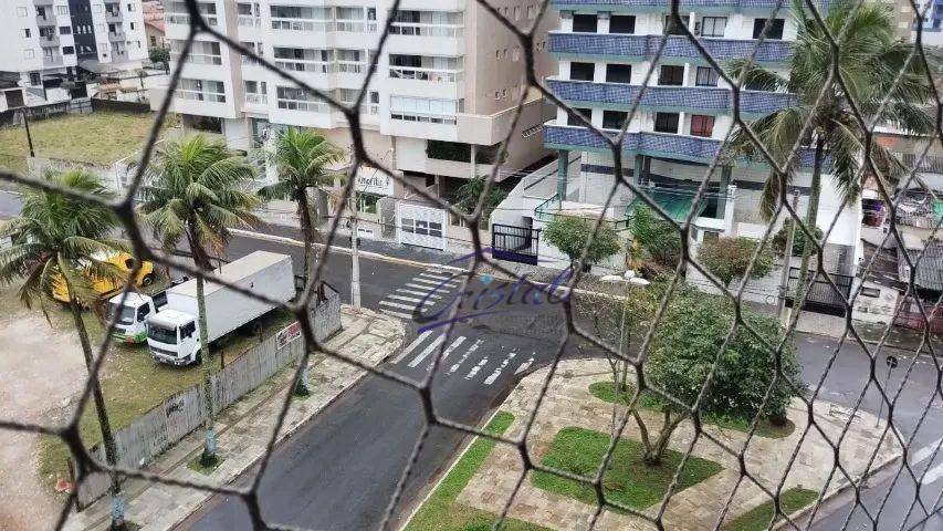 Apartamento à venda com 2 quartos, 72m² - Foto 10