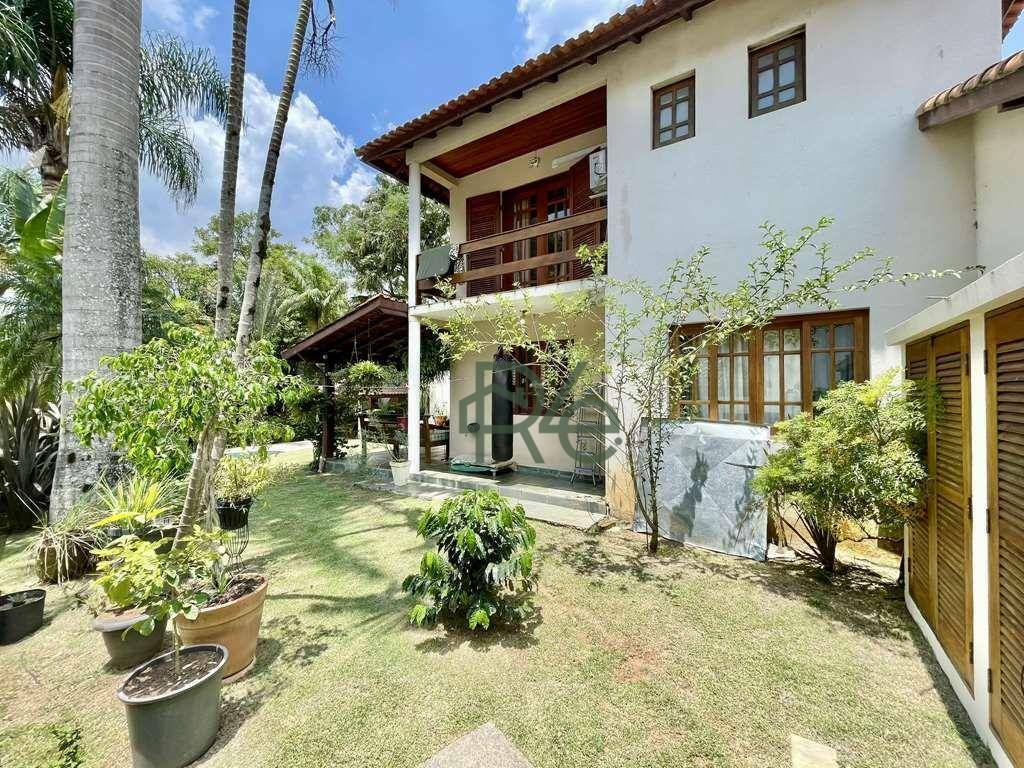 Casa de Condomínio à venda com 3 quartos, 319m² - Foto 40