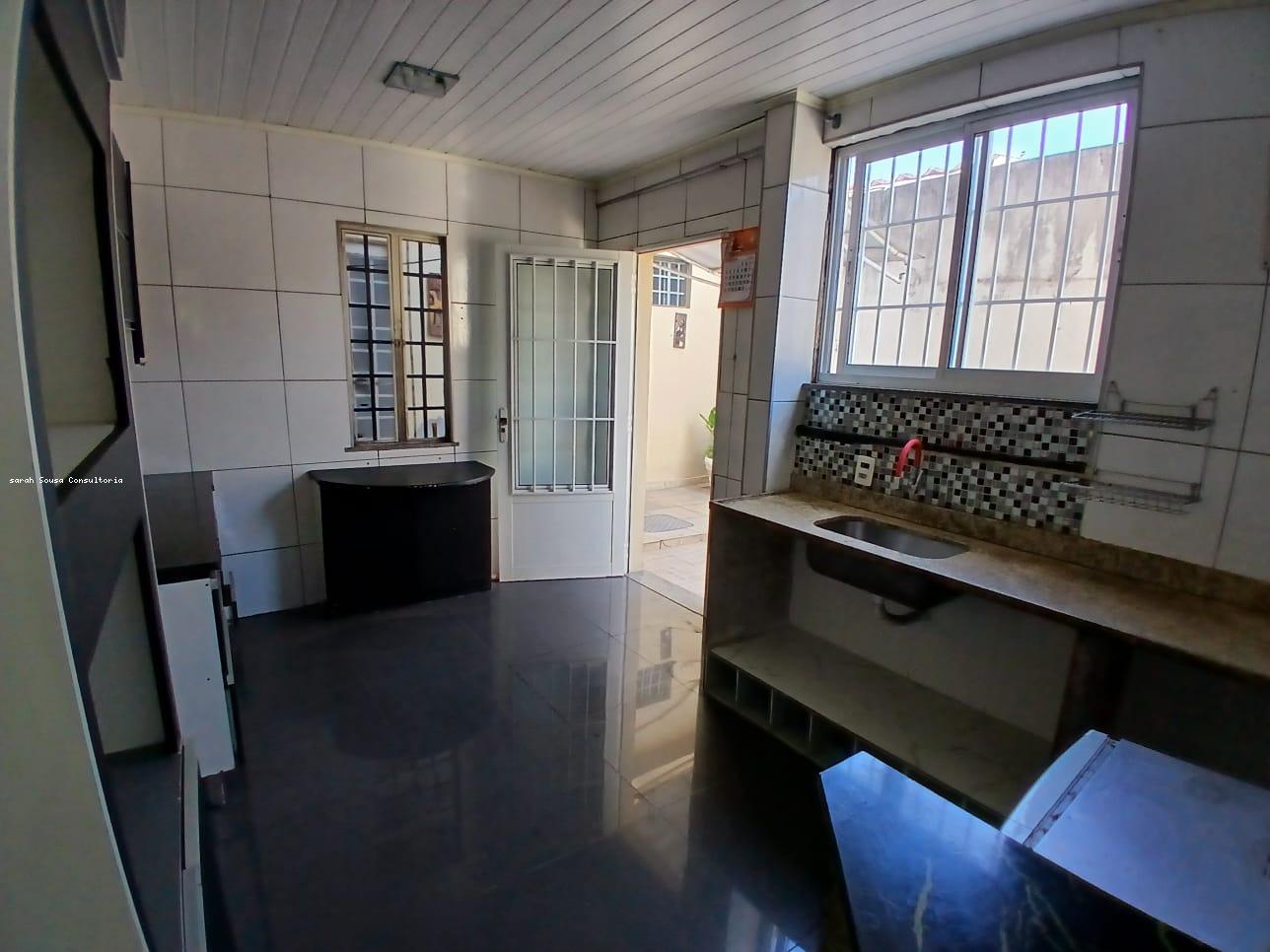 Casa à venda com 3 quartos, 116m² - Foto 5