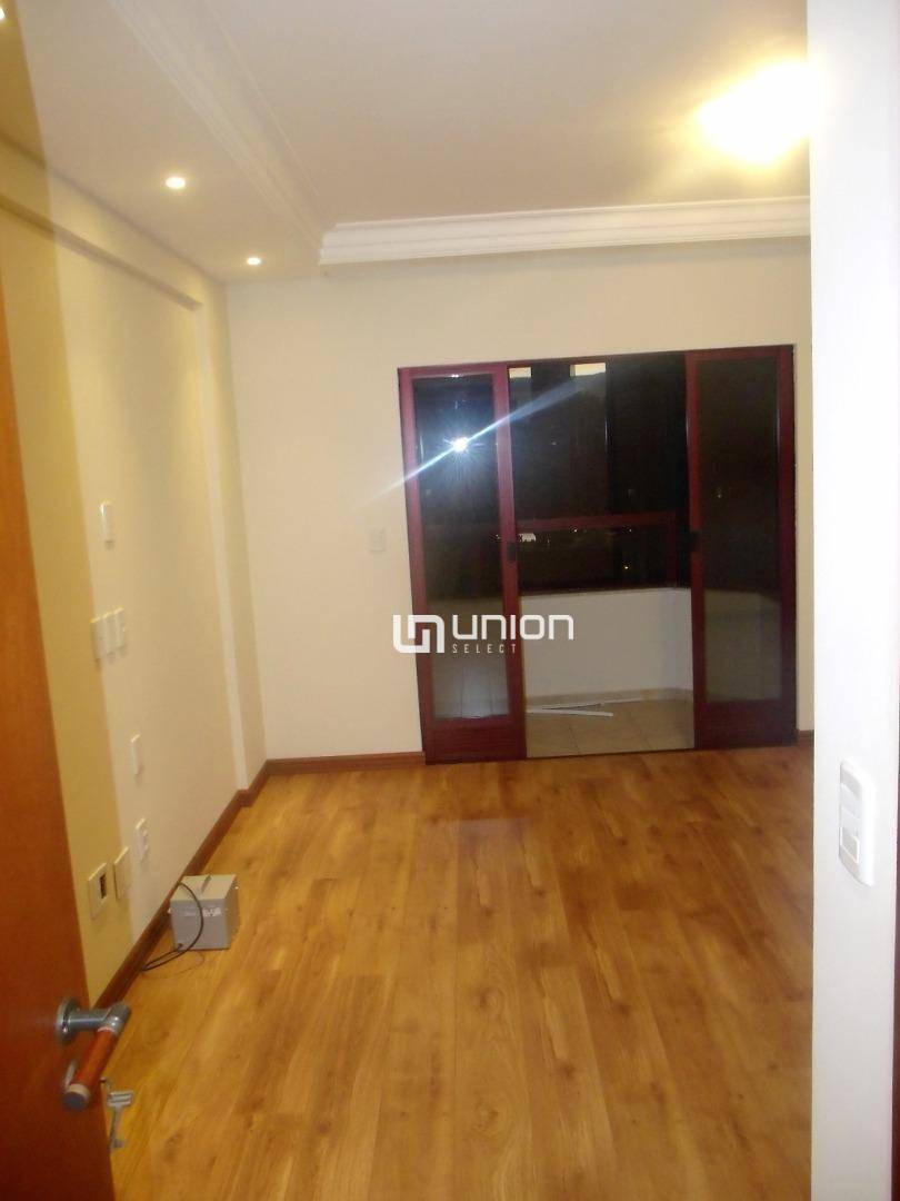 Apartamento à venda com 5 quartos, 338m² - Foto 23