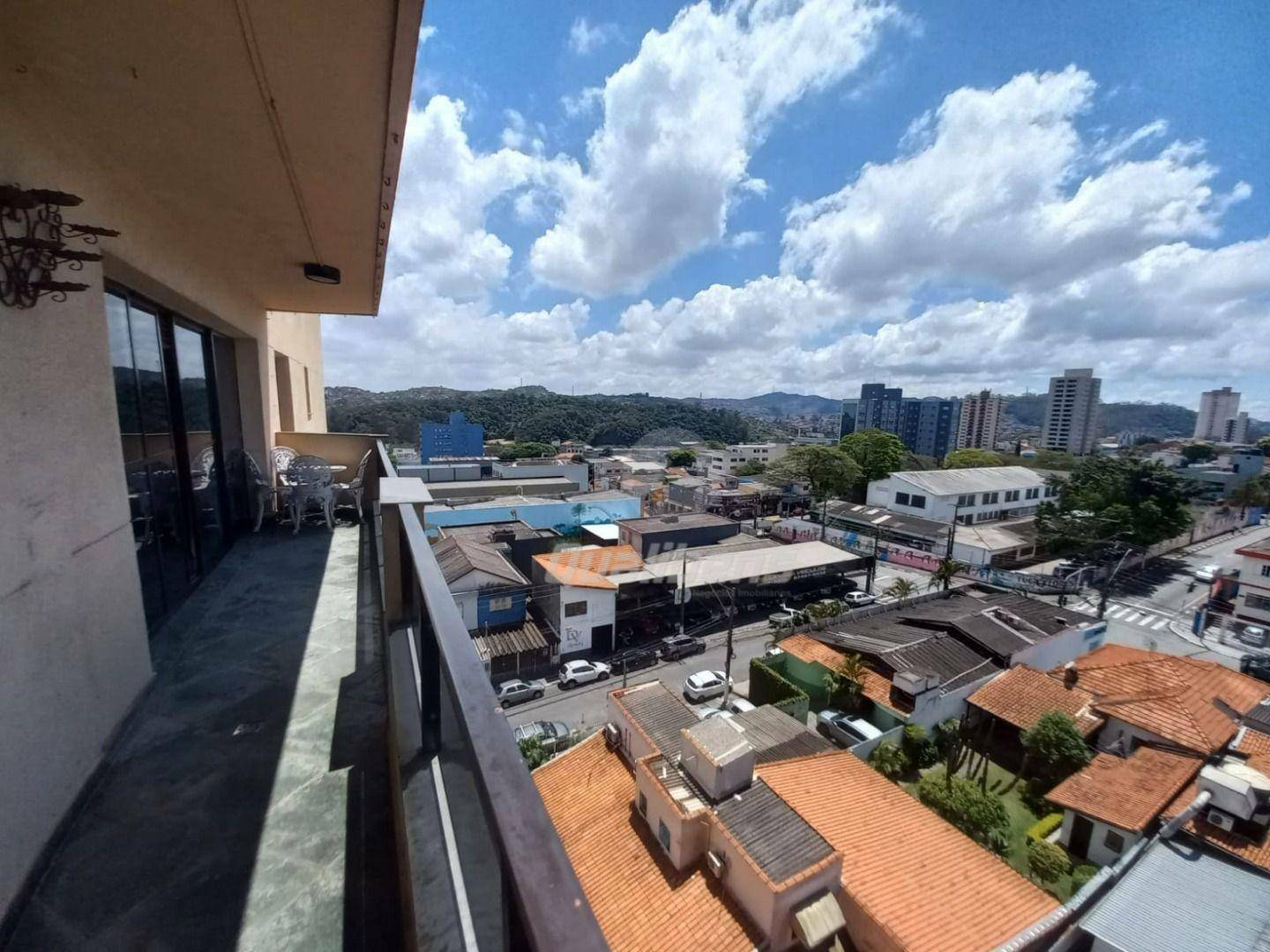Apartamento à venda com 4 quartos, 220m² - Foto 23