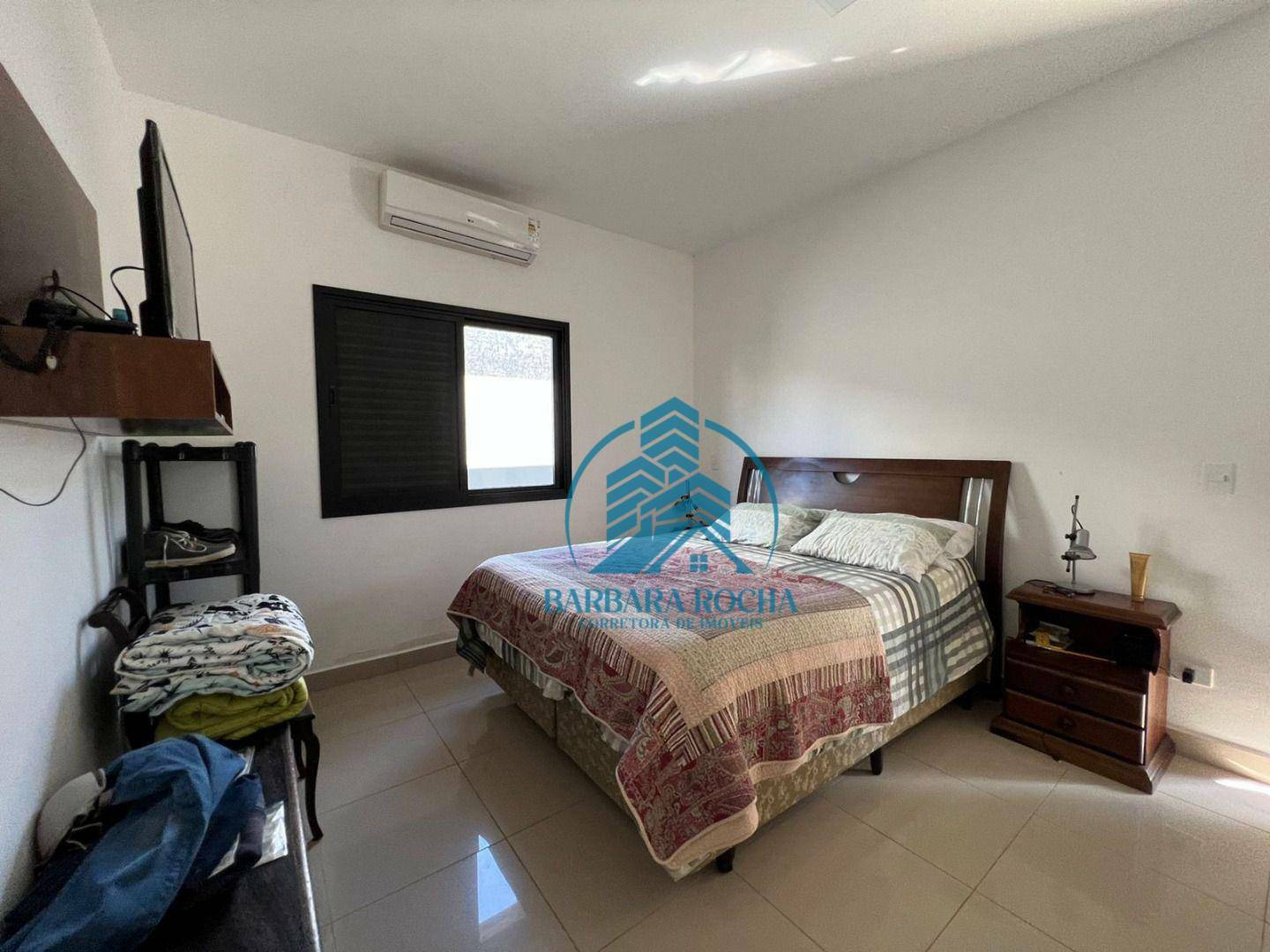 Casa de Condomínio à venda e aluguel com 3 quartos, 270m² - Foto 9