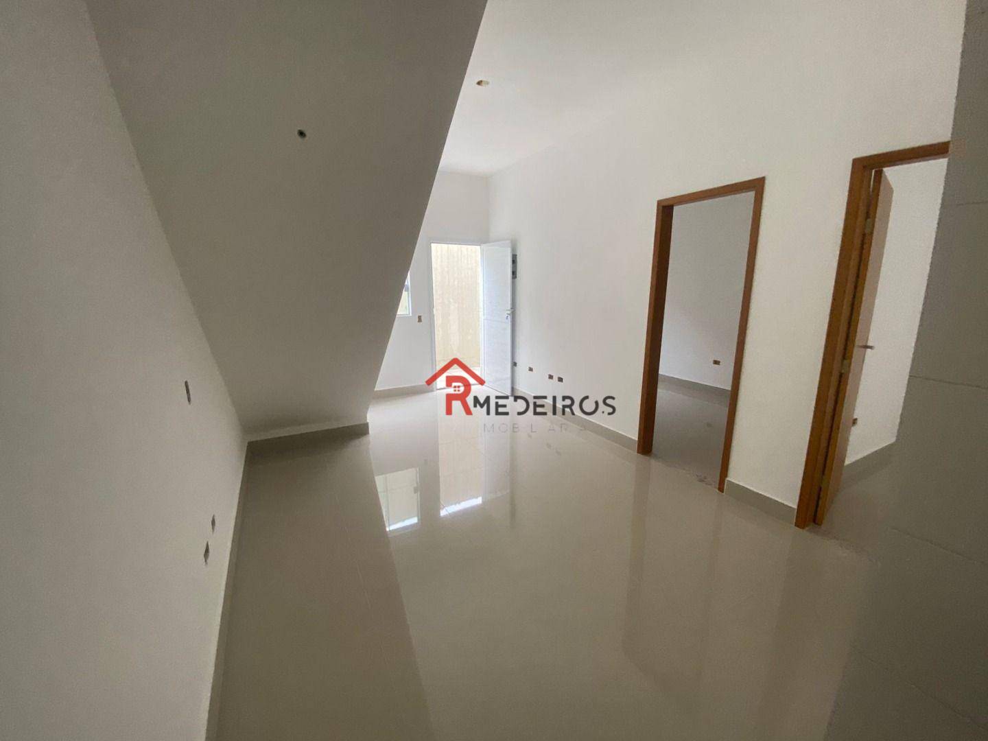 Casa à venda com 2 quartos, 59M2 - Foto 4