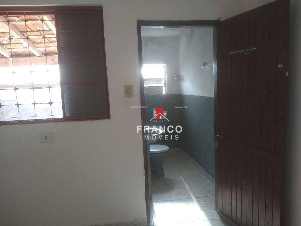 Casa à venda com 3 quartos, 165m² - Foto 3