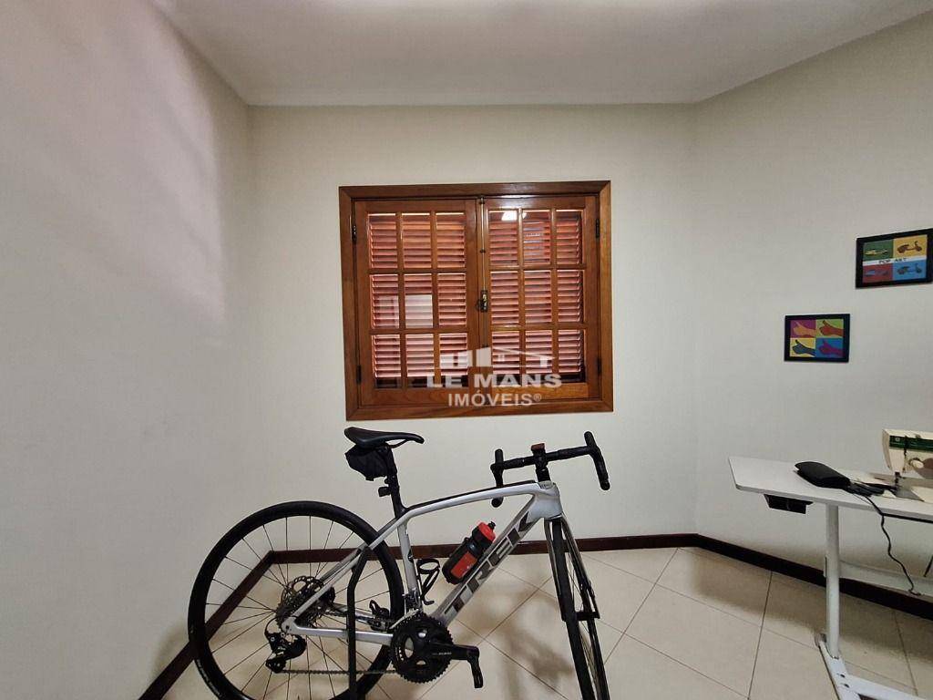 Chácara, 3 quartos, 1121 m² - Foto 28