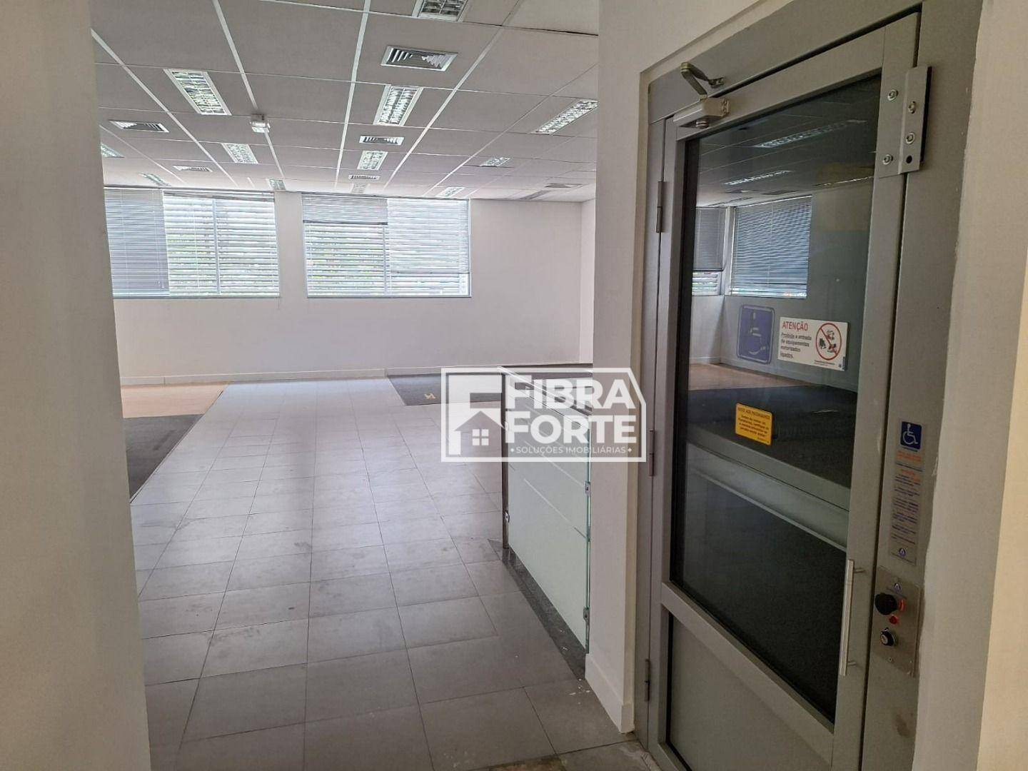 Prédio Inteiro para alugar, 550m² - Foto 6