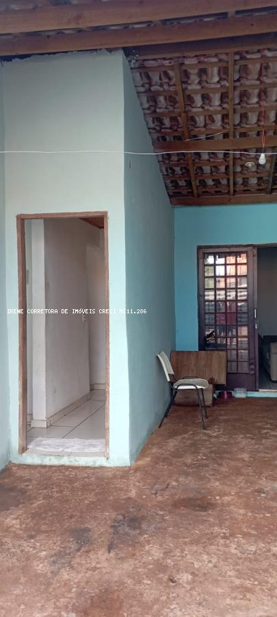 Casa à venda com 3 quartos, 180m² - Foto 12