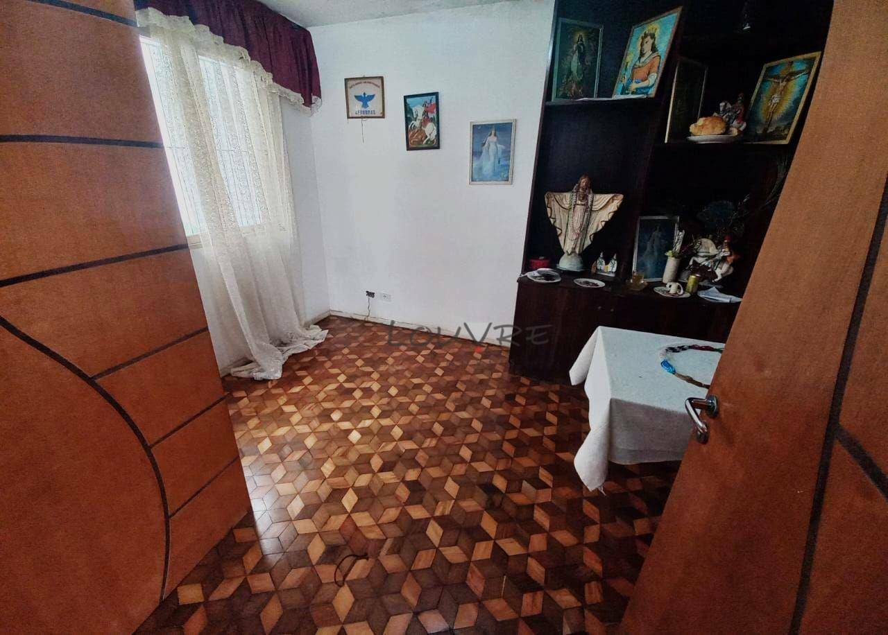 Casa à venda e aluguel com 4 quartos, 201m² - Foto 4