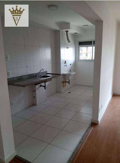 Apartamento à venda com 3 quartos, 76m² - Foto 2