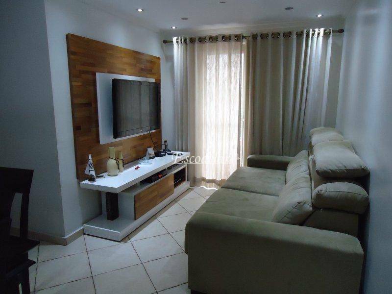 Apartamento à venda com 3 quartos, 60m² - Foto 2