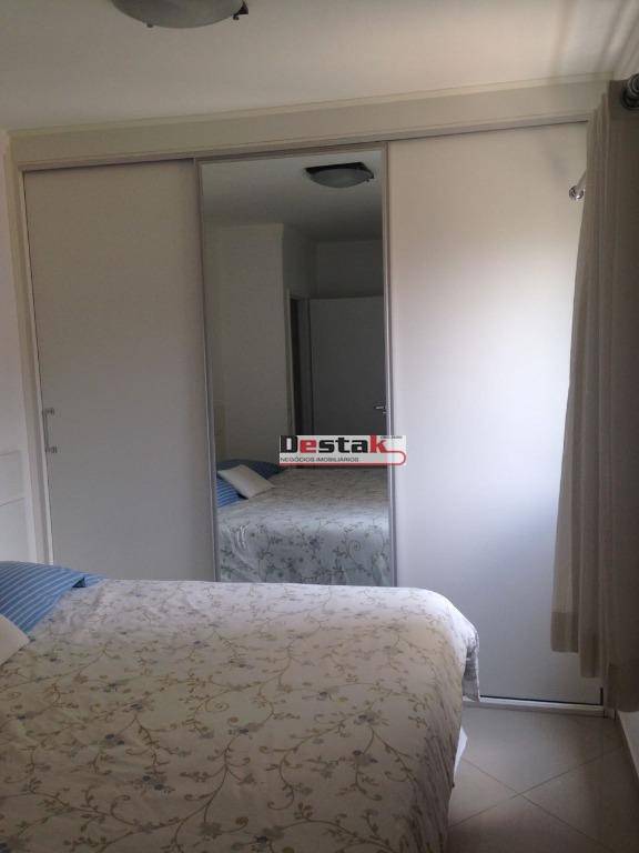 Apartamento à venda com 2 quartos, 64m² - Foto 5