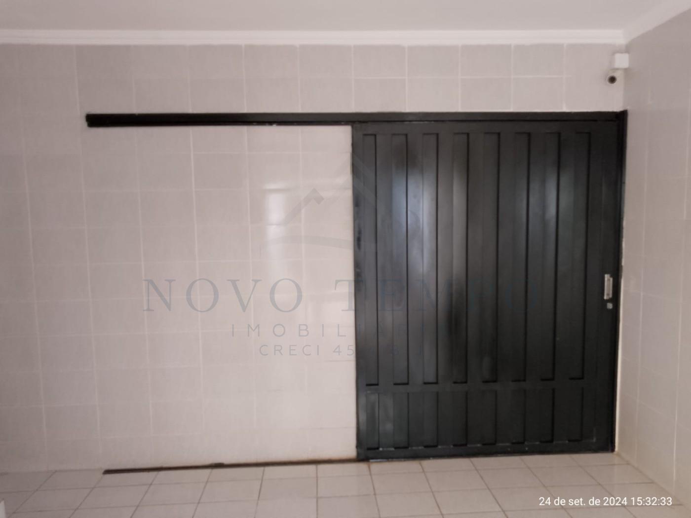 Casa à venda com 3 quartos, 300m² - Foto 21