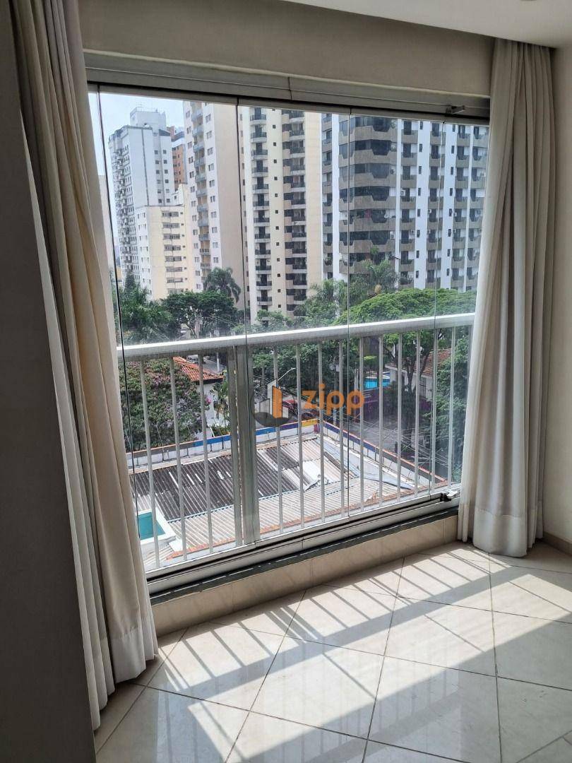 Apartamento para alugar com 3 quartos, 90m² - Foto 2