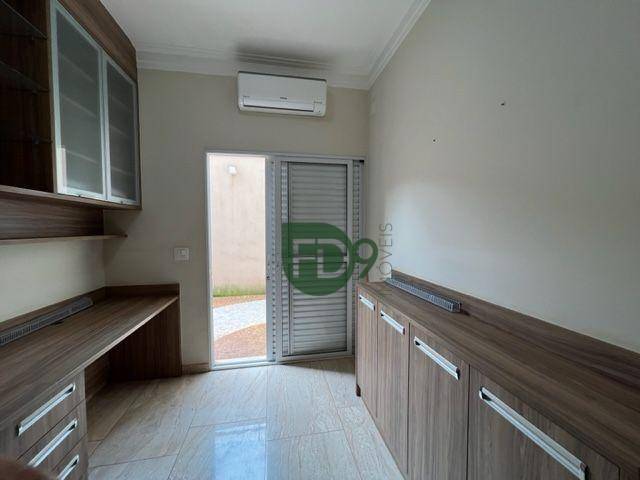 Casa à venda com 3 quartos, 220m² - Foto 17