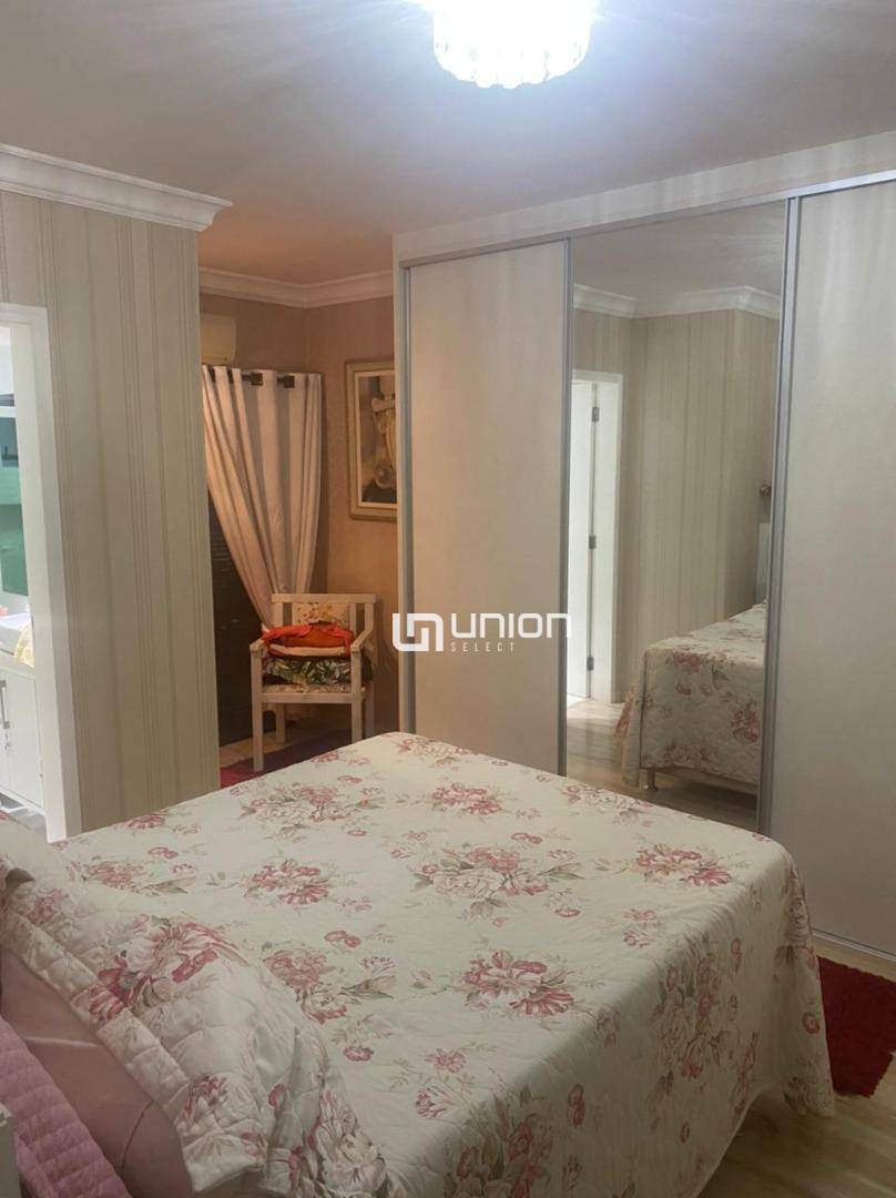 Apartamento à venda com 3 quartos, 119m² - Foto 12